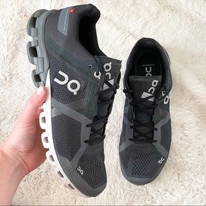 SOLD On Running Cloud Black White